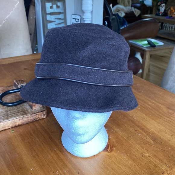 COACH FACTORY MAHOGANY WOOL CRUSHER HAT M/L NEW - Picture 5 of 10